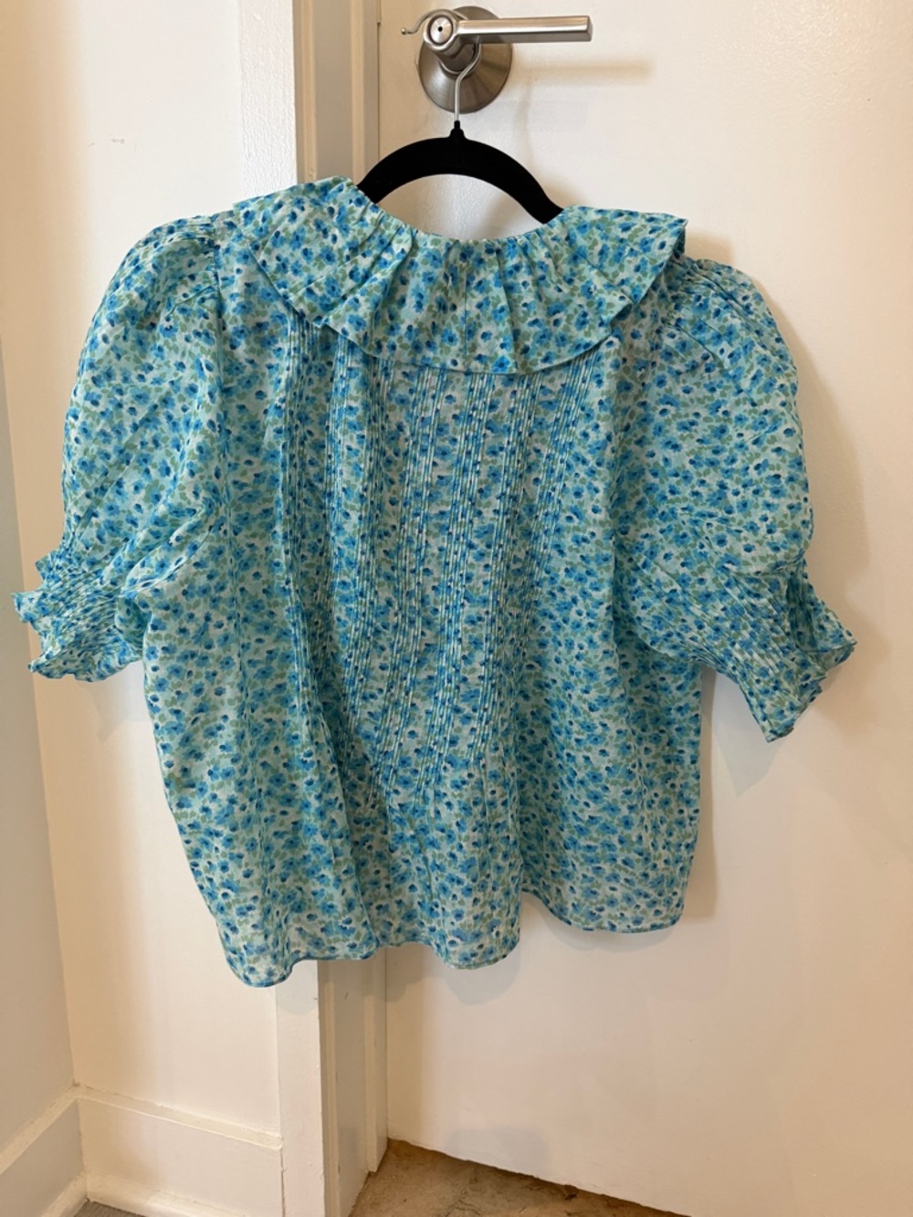 Doen Henri Blue Daisy Fields Floral Ruffle Blouse XS - Picture 5 of 8